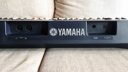 Синтезатор yamaha PSR-140
