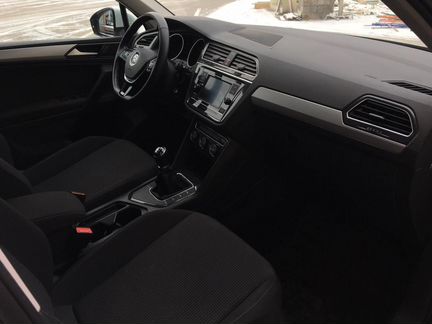 Volkswagen Tiguan 1.4 МТ, 2018, 80 318 км