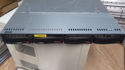 Сервер SuperMicro, 2x Xeon 2,5 Ггц, 32 Gb