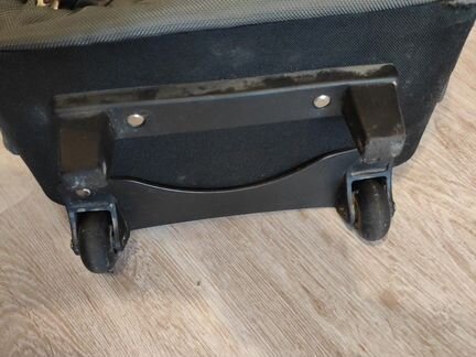 Рюкзак на колесах