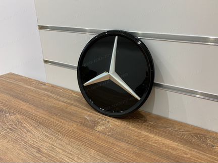 Эмблема Mercedes W205,CLA,GLA,W176,246,166 Новая