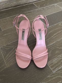 Босоножки Zara