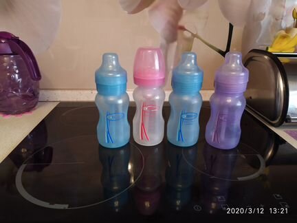 Бутылочка для кормления антиколиковая