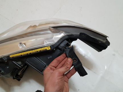 Фара правая Toyota Camry V50