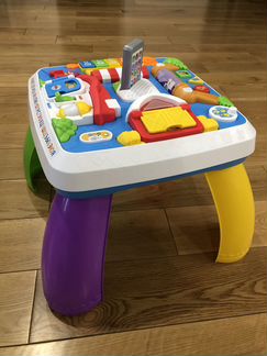 Развивающий столик Fisher Price