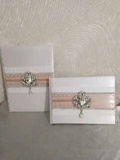 Свадебные аксессуары с брошью