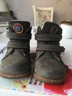 Ботинки нубук демисезонные разм 24