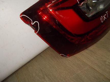 Фонарь диодный левый бу Skoda Octavia A7 рестайлин