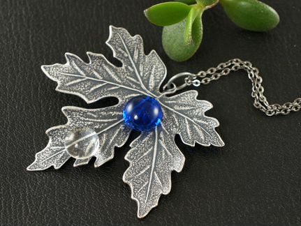 Подвеска Кленовый лист №15