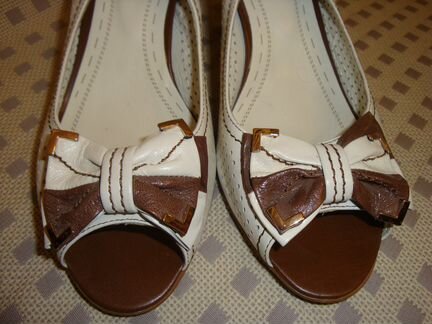 Босоножки кожа натуратьная