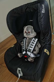 Автокресло romer