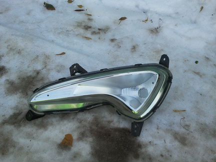 Фара противотуманная левая Hyundai Solaris 1 14-16