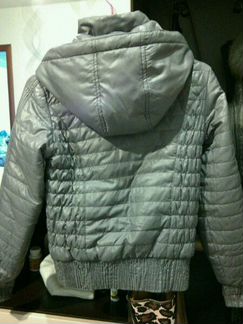 Куртка в отличном сост. весна