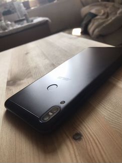 Asus zenfone max pro m1