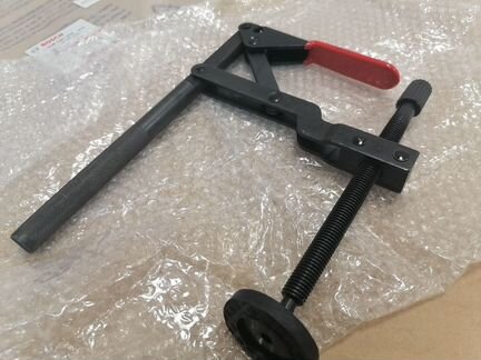 Быстрозажимная струбцина Bosch