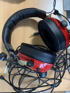 Игровые наушники Thrustmaster T.Racing Scuderia Fe
