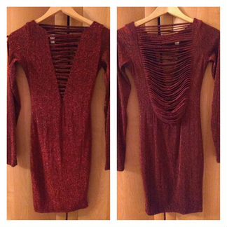 Бордовое боестящее платье