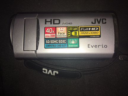 Видеокамера JVC Everio GZ-HM435SE + вторая батарея