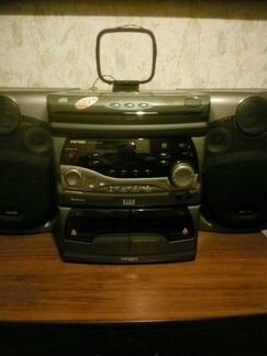 Продам центр fhilips FW750 CD Mini HiFi System