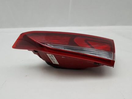 Фонарь правый Hyundai Solaris 2