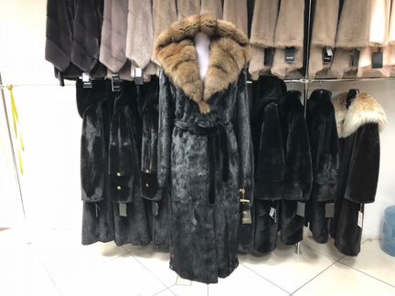 Длинная норковая шуба с соболем