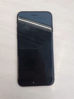 Телефон iPhone 7