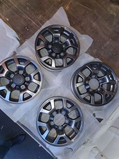 Штатные диски Suzuki Jimny R15 - 20 год