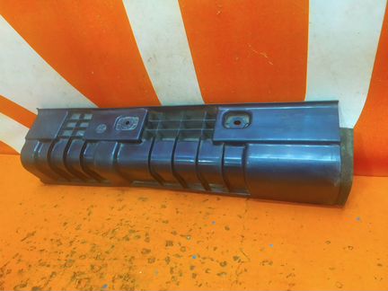 Дефлектор радиатора левый Hyundai Solaris 1