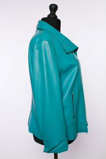 Куртка кожаная женская