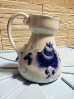 Молочник гжель