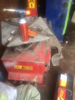 Шиномонтажный станок