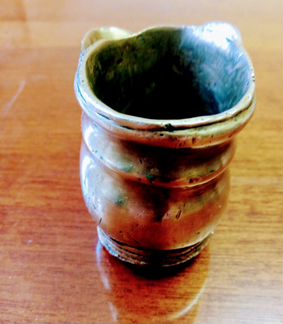 Старинная, антикварная пепельница башмак