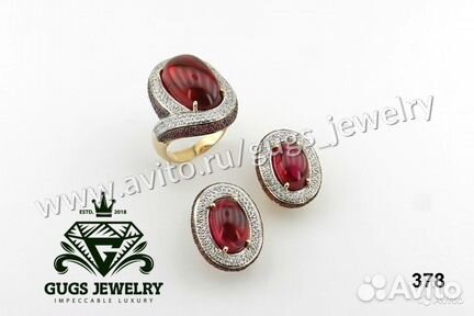 Золотой комплект с бриллиантами