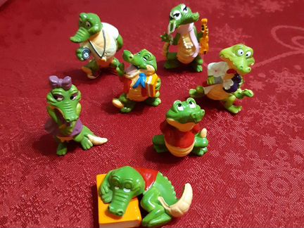 Игрушки от киндер сюрпризов