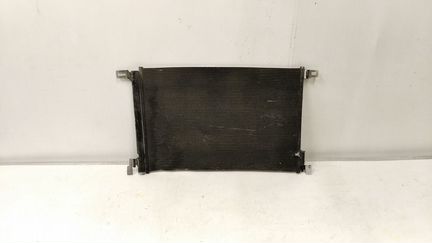 Радиатор кондиционера VW Touareg 3