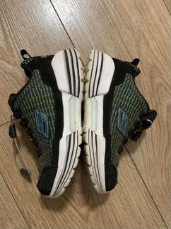 Кроссовки детские skechers luminators