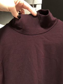 Кофта с расклешенными рукавами