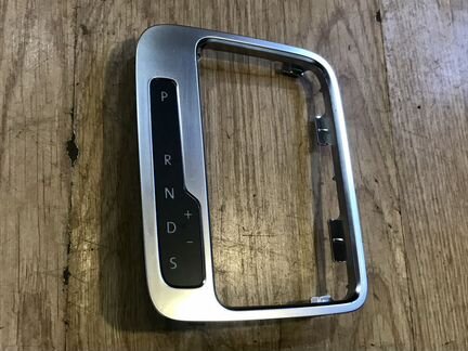 Накладка АКПП VW Touareg NF 2011-2014