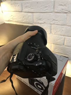 Фотоаппарат Canon 550d + объектив 18-135mm