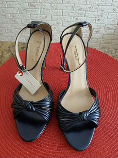 Босоножки Esprit новые 37р