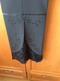 Брюки Франция со стразами и шитьем