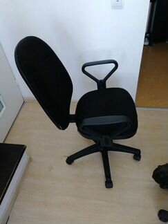 Компьютерное кресло