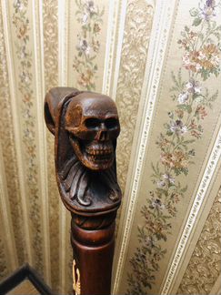 Резная трость