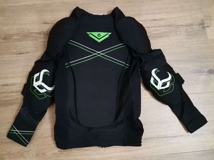Защитная куртка Demon
