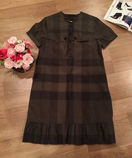 Стильное платье Burberry London (оригинал)