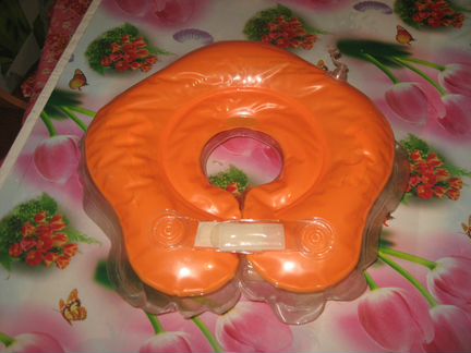 Круг на шею для купания малышей 0-2