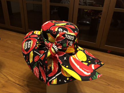 Летняя шляпа (новая)