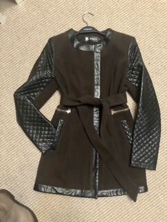 Пальто со вставками из кожи