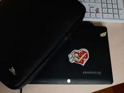 Ноутбук Lenovo MiiX 300