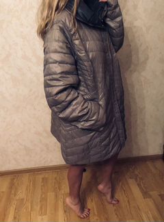 Пуховик женский новый италия FiorellaRubino. 56